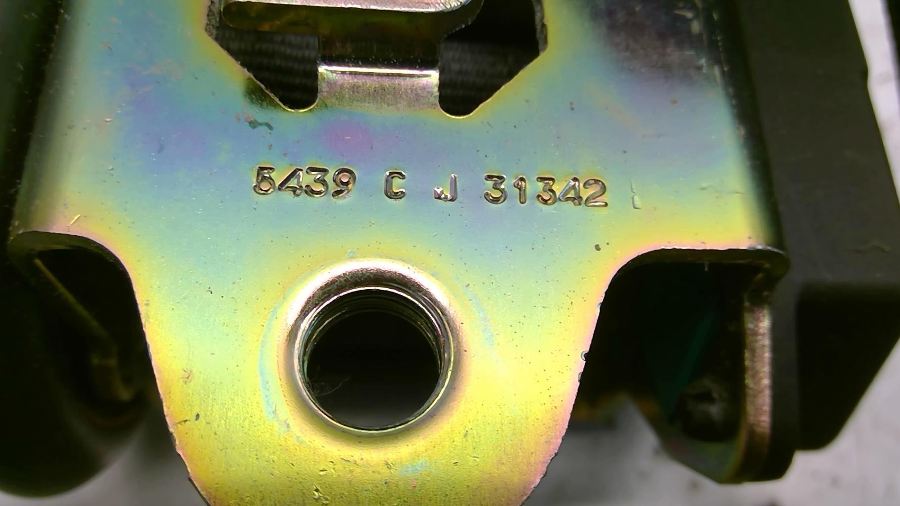 Ceinture avant gauche AUDI A3 2 PHASE 1 Diesel - 1