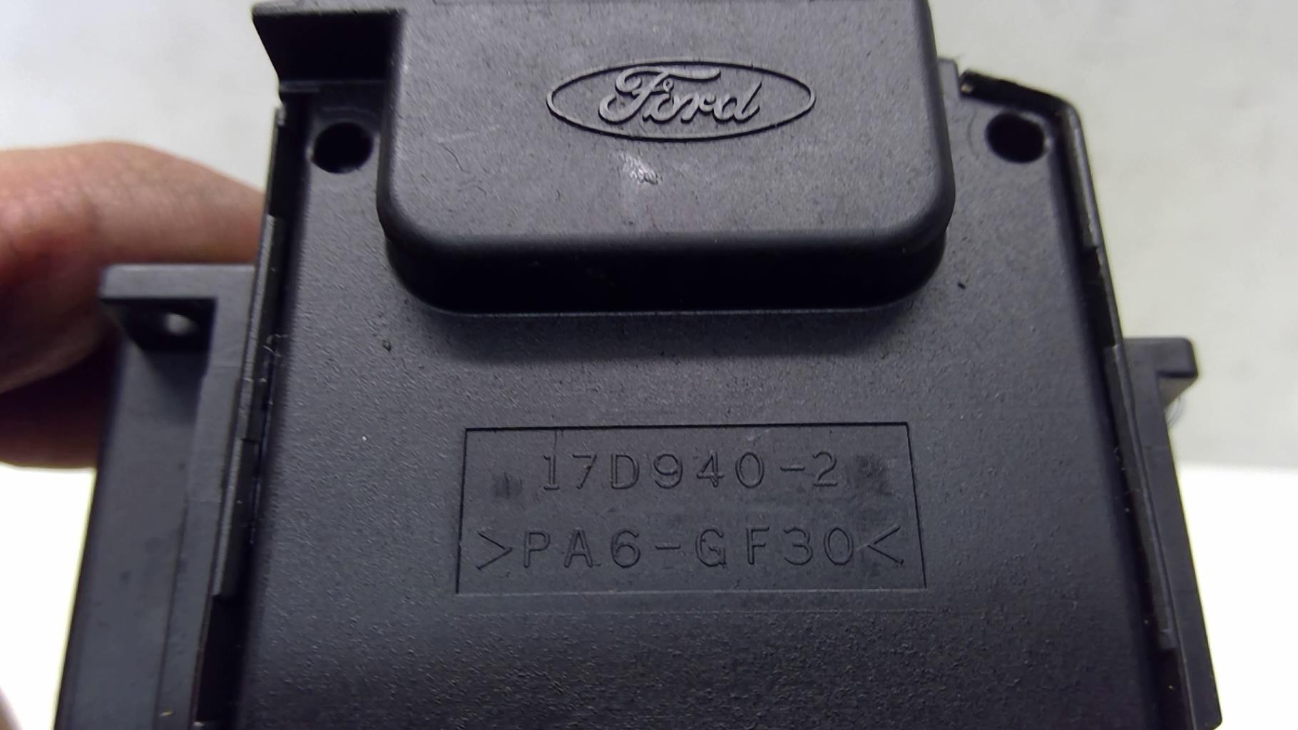 Commodo phare FORD FOCUS 2  - 1