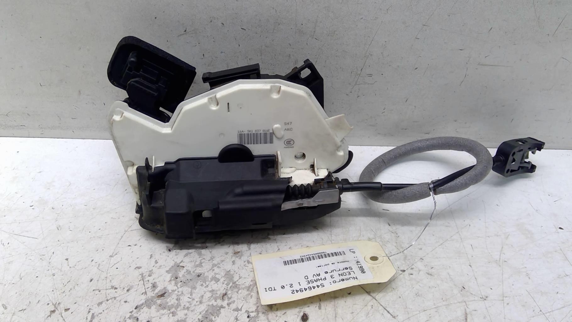 Serrure avant droit SEAT LEON 3 PHASE 1 Diesel - 1