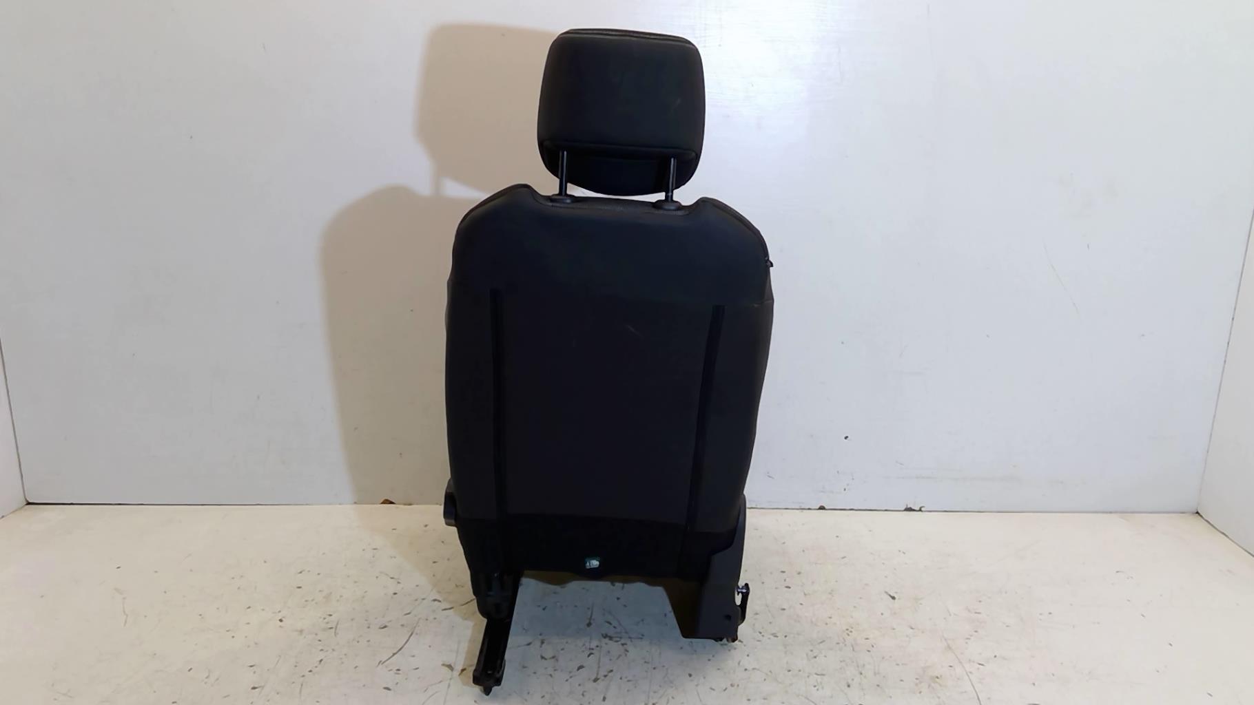 Siege avant droit RENAULT CLIO 4 PHASE 1 Diesel - 1