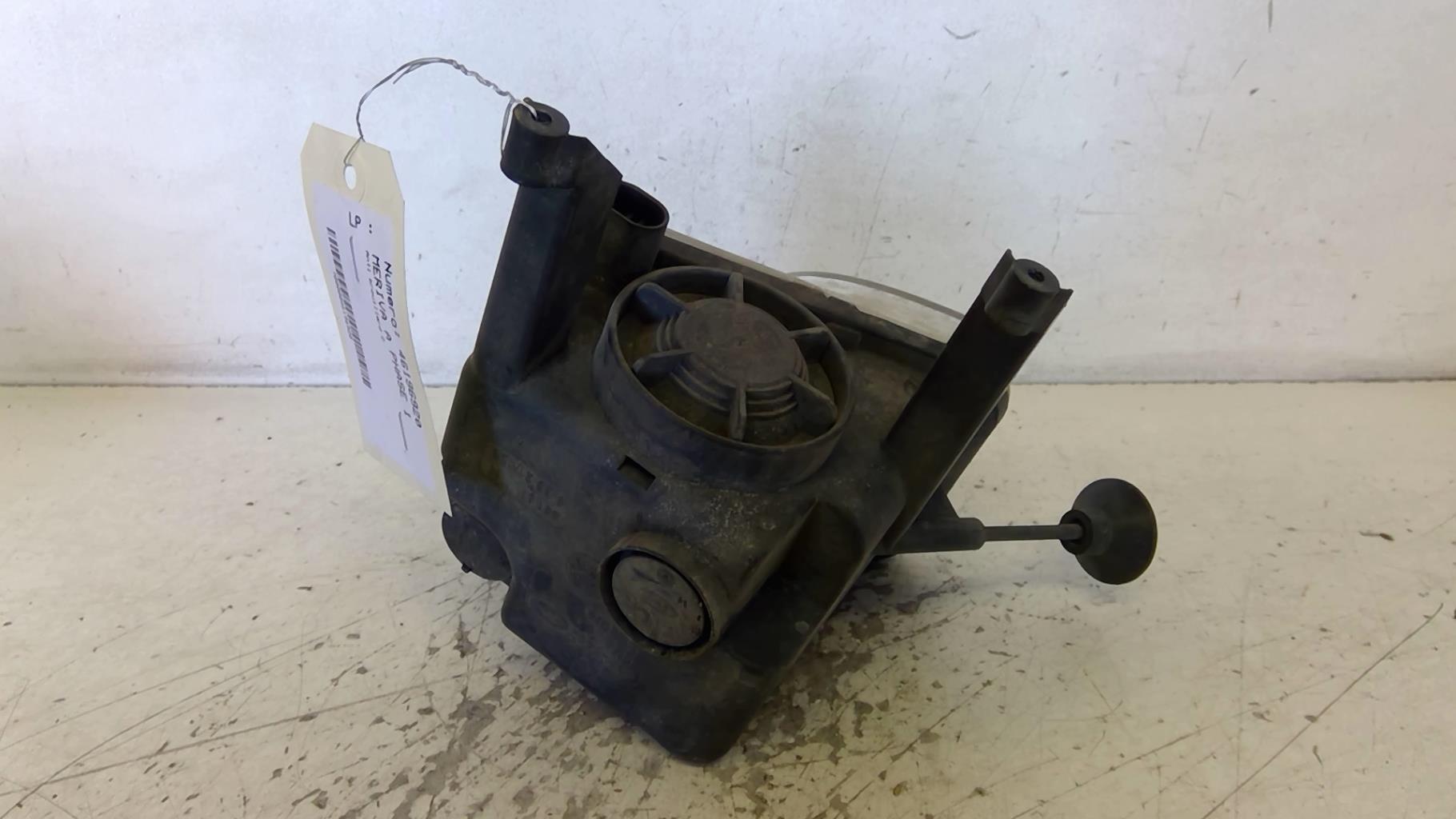 Fendinebbia destro (luci) OPEL MERIVA A PHASE 1  - 1