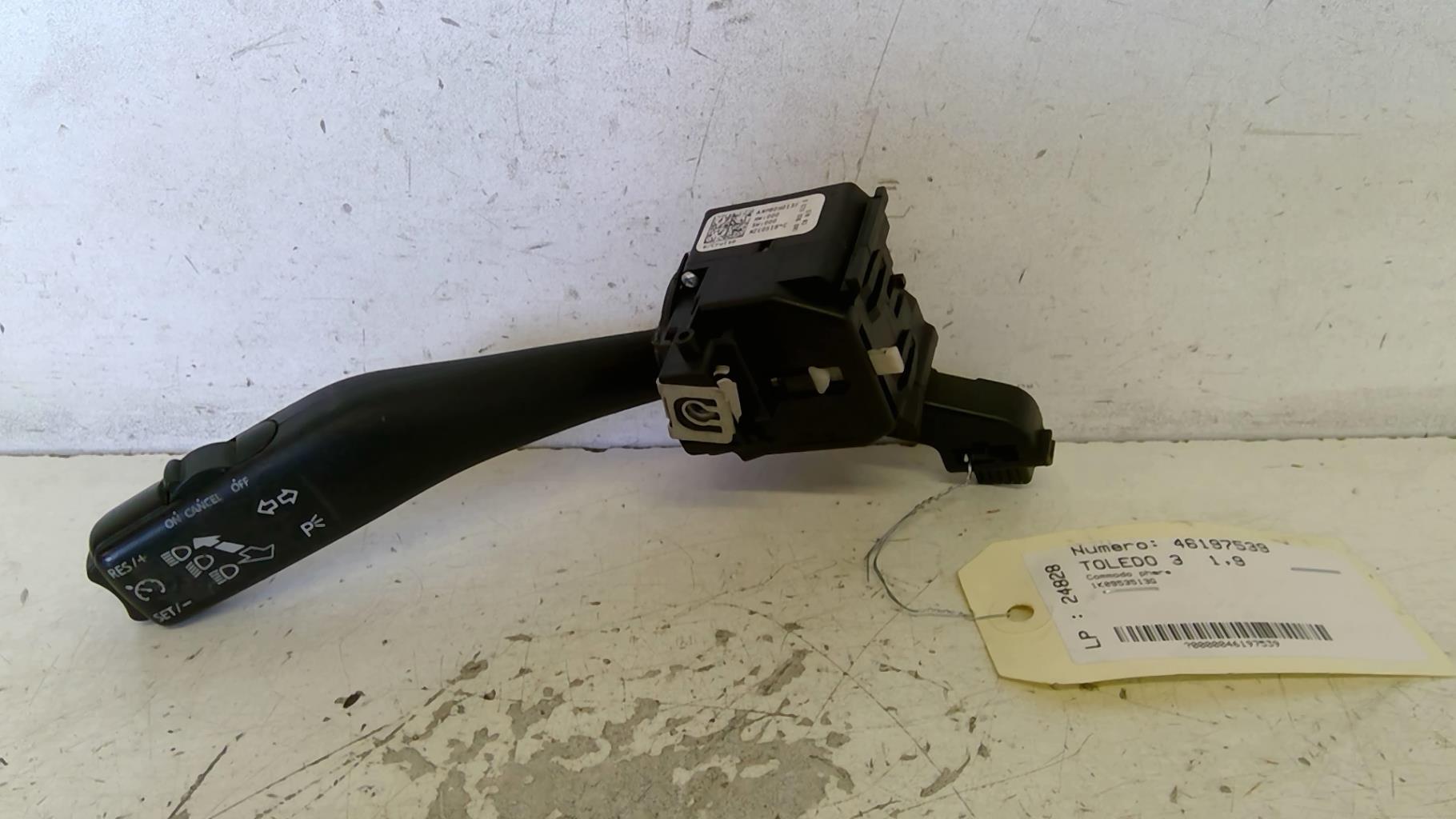 Commodo phare SEAT TOLEDO 3 Diesel - 1