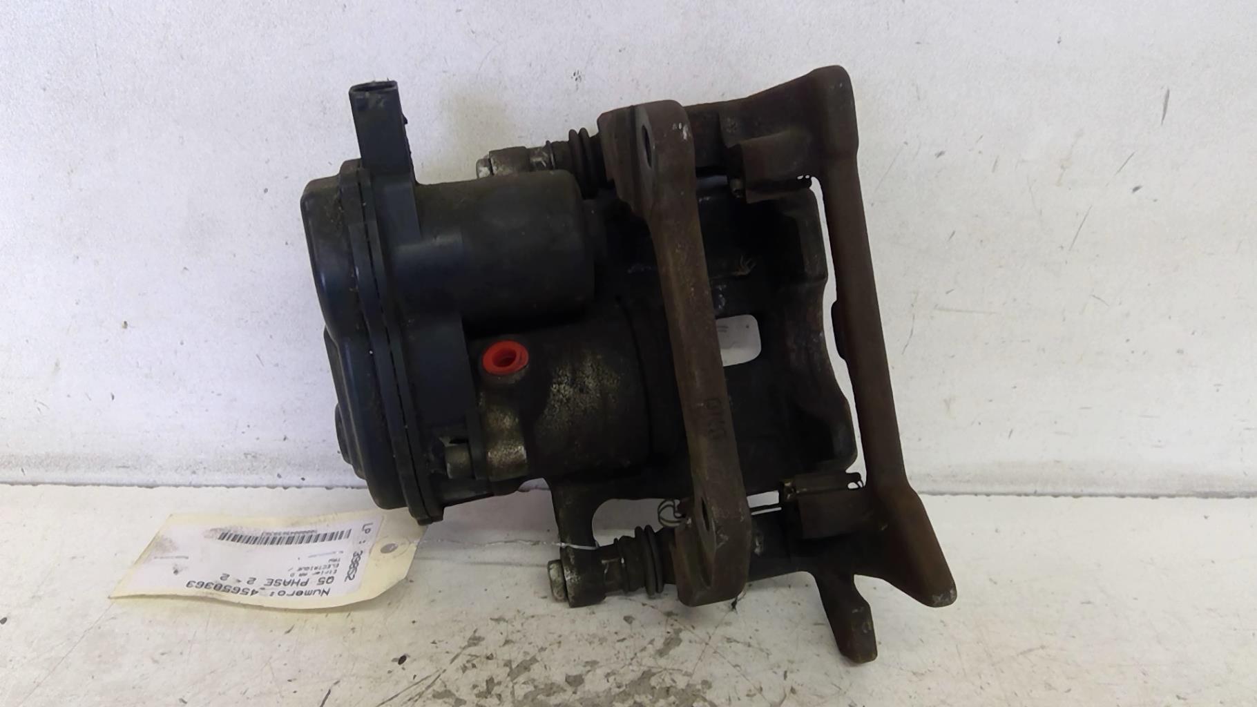 Pinza freni posteriore destra AUDI Q5 1 PHASE 2 Diésel - 1
