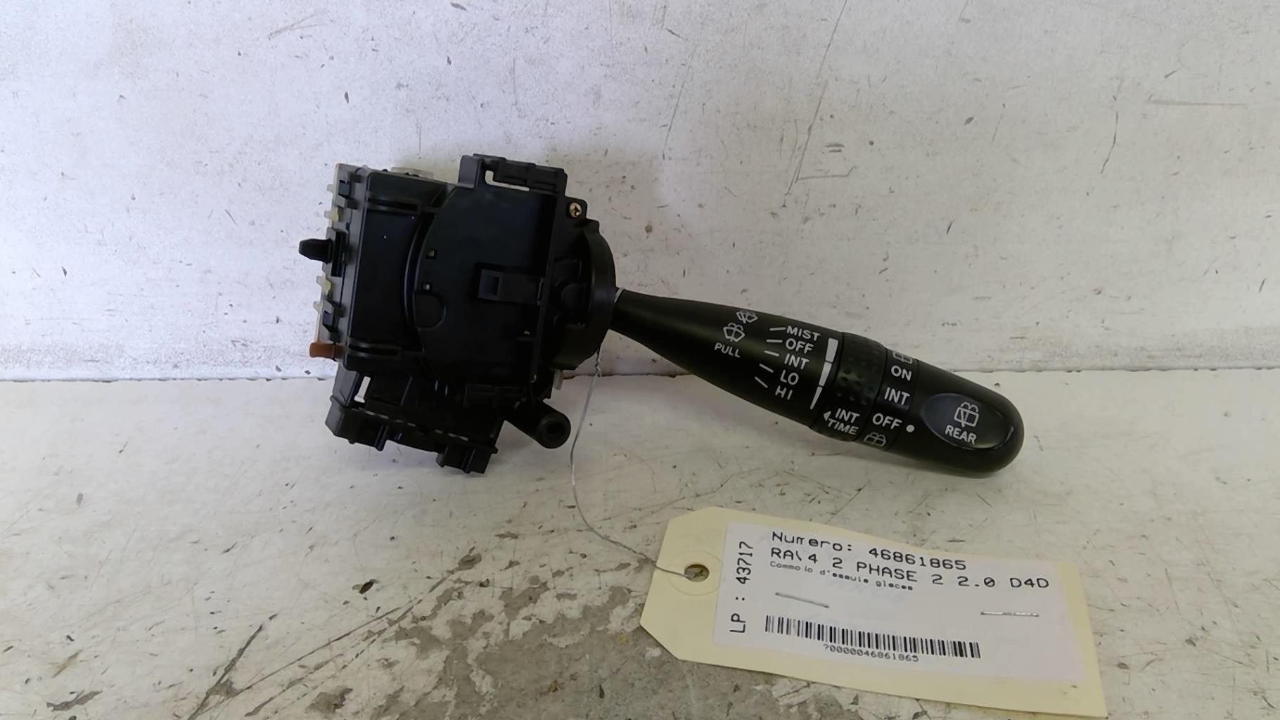 Commodo d'essuie glaces TOYOTA RAV4 2 PHASE 2 Diesel - 1