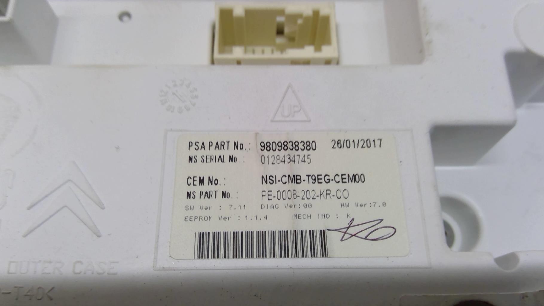 Compteur PEUGEOT 308 2 PHASE 1 Diesel - 1