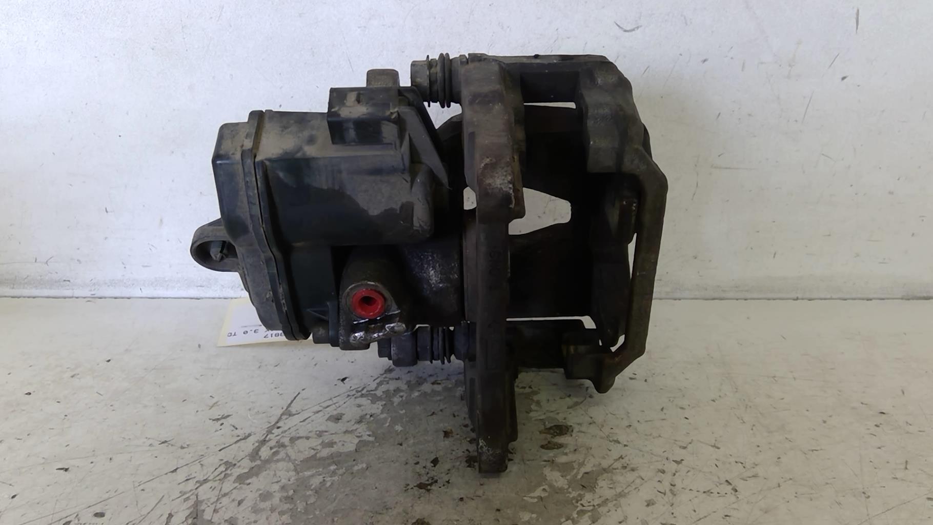 Pinza freni posteriore destra AUDI A4 4 AVANT PHASE 1 BREAK Diésel - 1