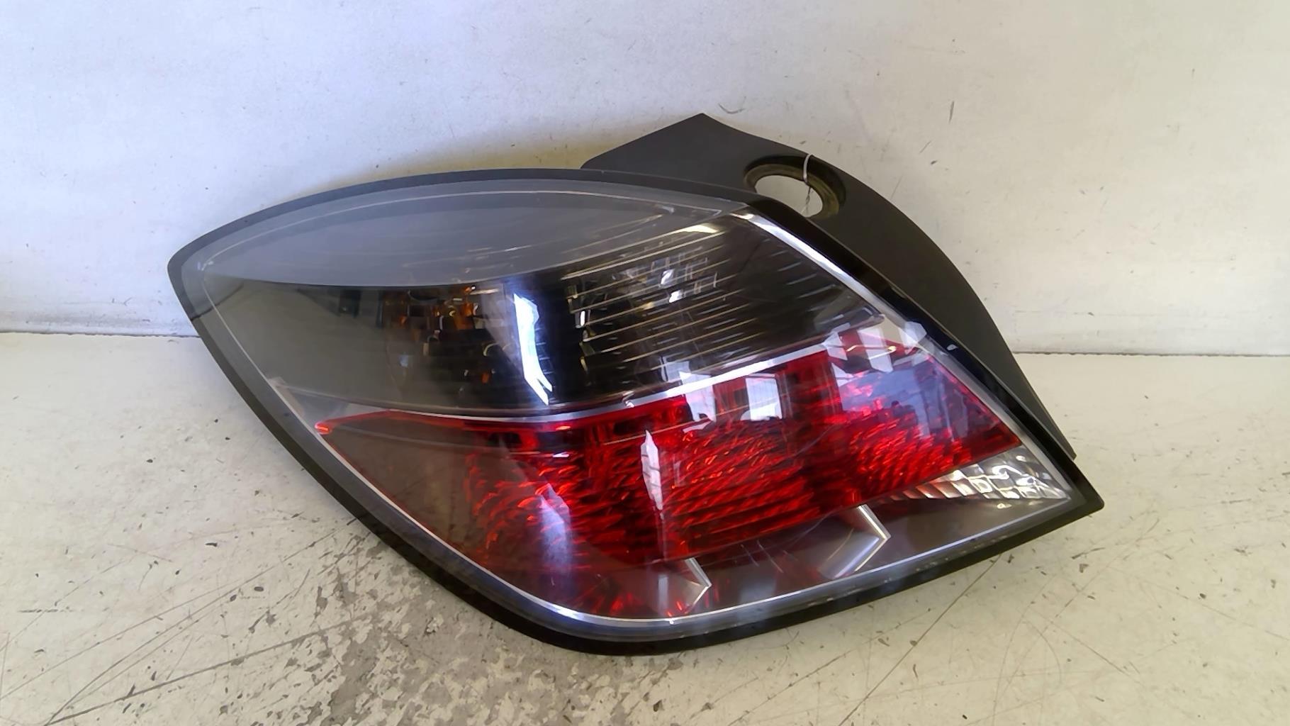 Fanale posteriore principale sinistro (luci) OPEL ASTRA H GTC PHASE 1  - 1