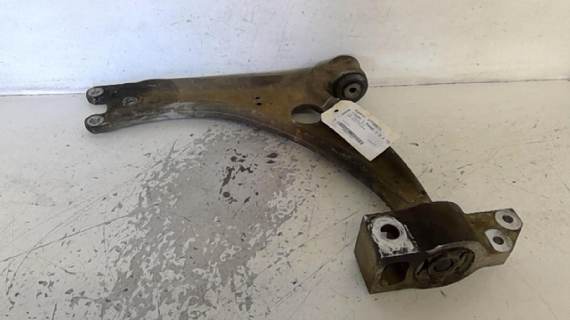 Braccio sospensione inferiore anteriore sinistro VOLKSWAGEN TIGUAN 1 PHASE 1 Diésel - 1