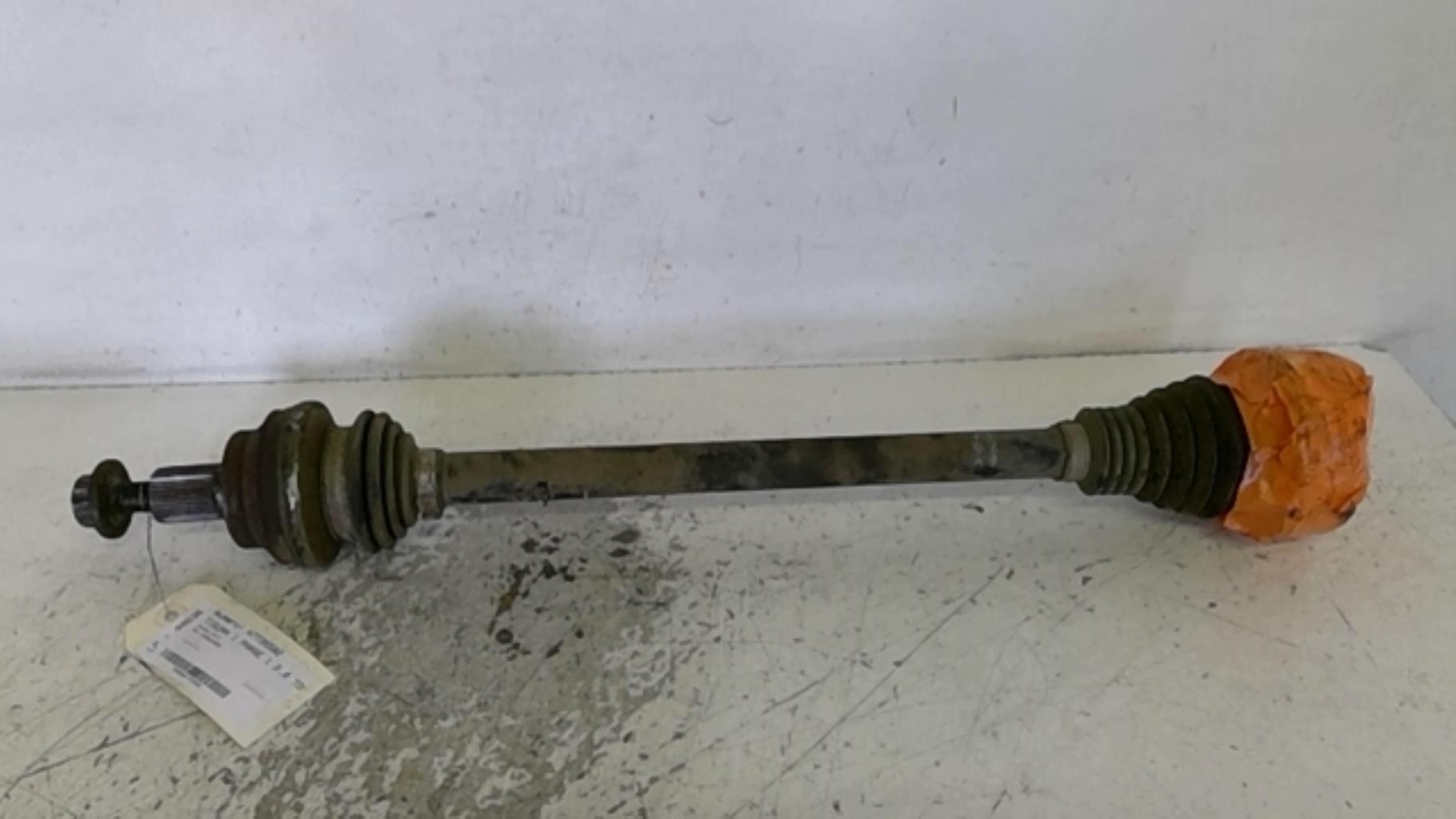 Giunto cardanico posteriore sinistro (trasmissione) VOLKSWAGEN TIGUAN 1 PHASE 1 Diésel - 1