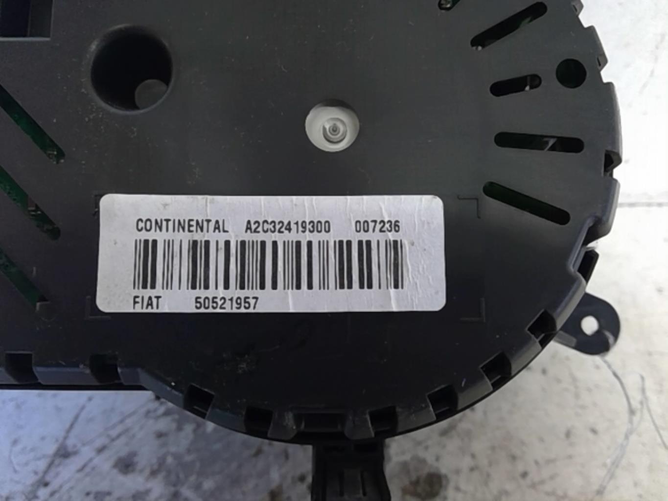Compteur ALFA ROMEO GIULIETTA 2 PHASE 1 Diesel - 1