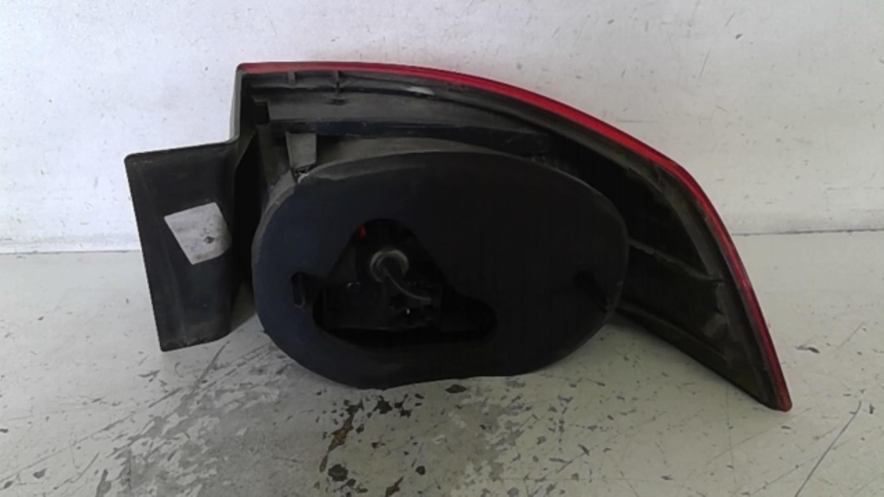 Fanale posteriore principale sinistro (luci) RENAULT LAGUNA 2 PHASE 2 Gasolina - 1