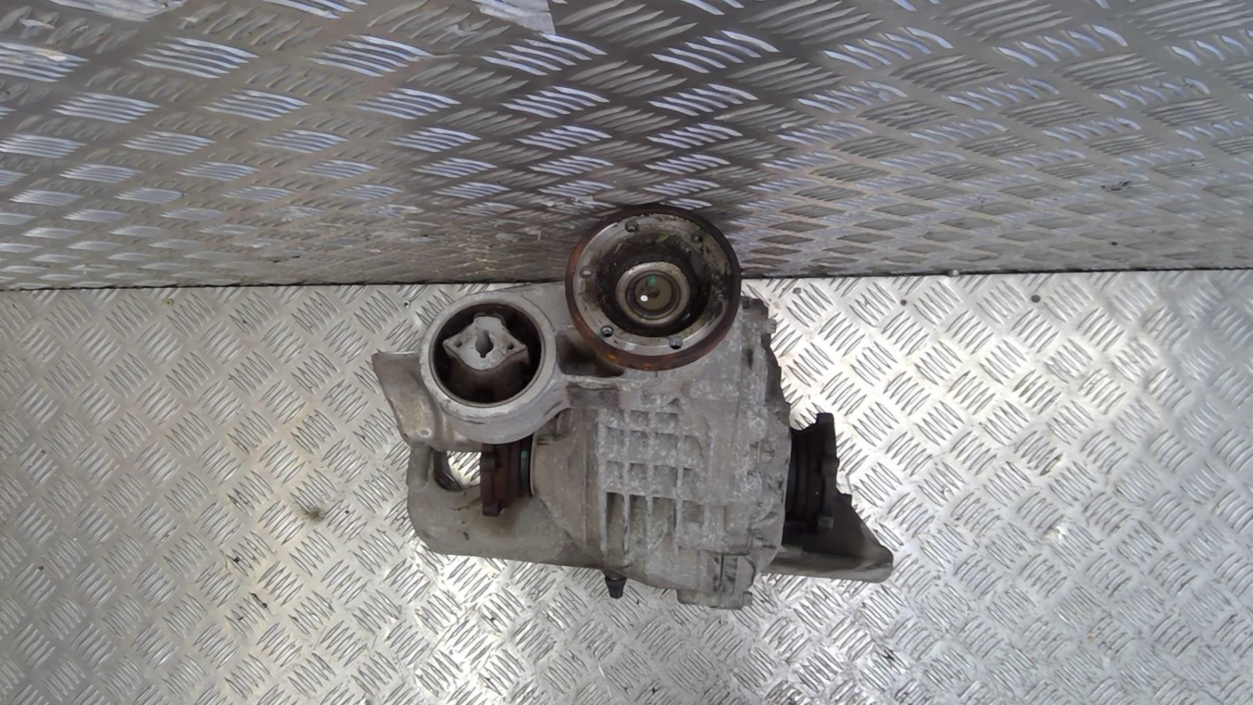 Pont (propulsion) AUDI A4 4 AVANT PHASE 1 BREAK Diesel - 1