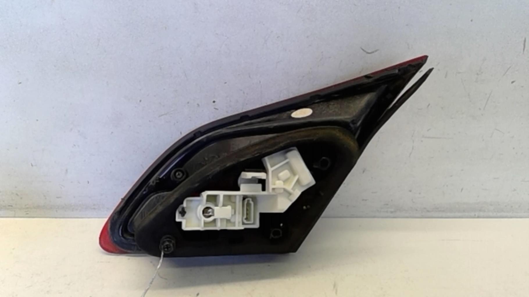 Feu arriere secondaire gauche (feux) OPEL ASTRA J PHASE 1 Diesel - 1