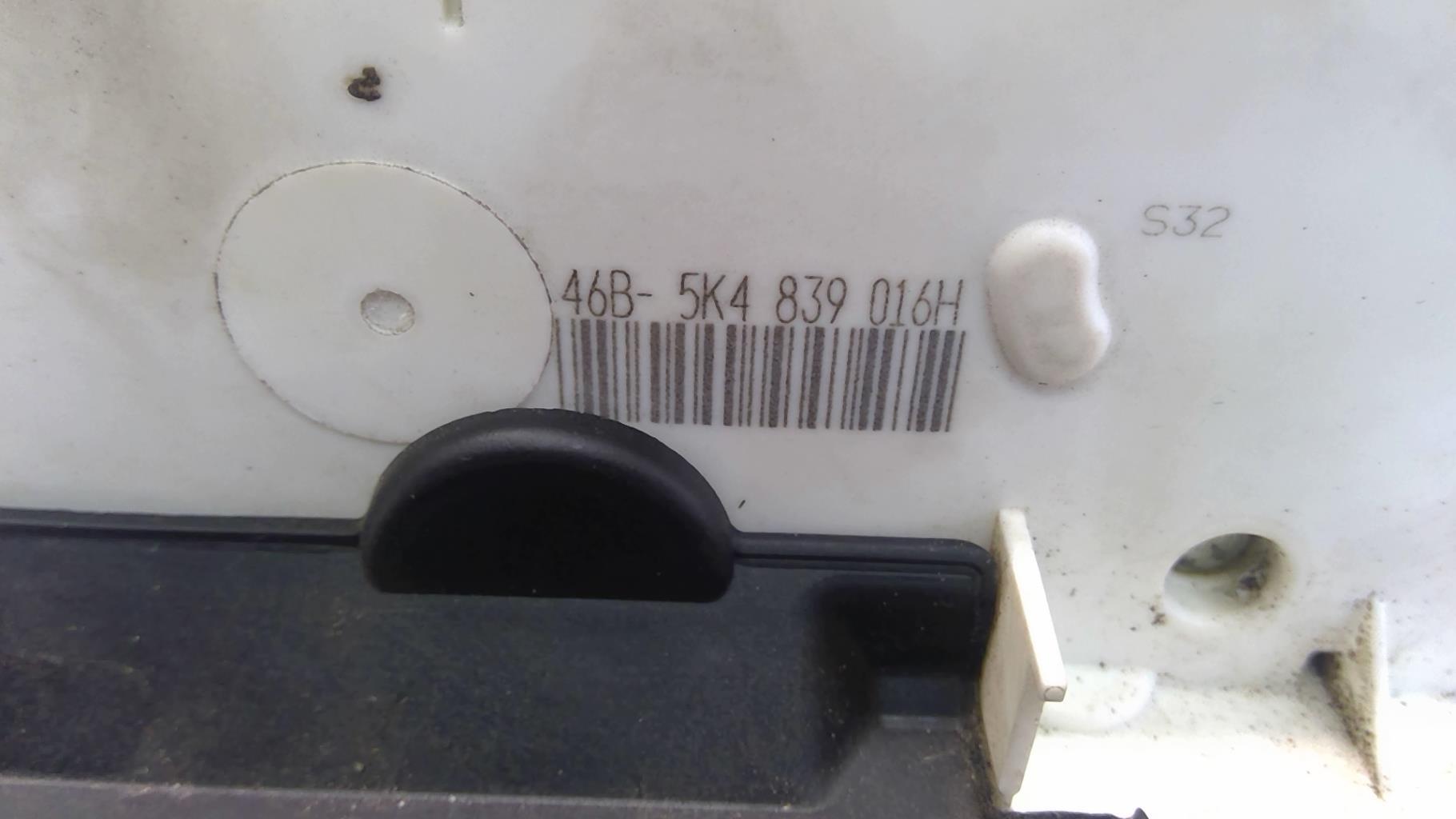 Serratura posteriore destra VOLKSWAGEN GOLF 6 Gasolina - 1