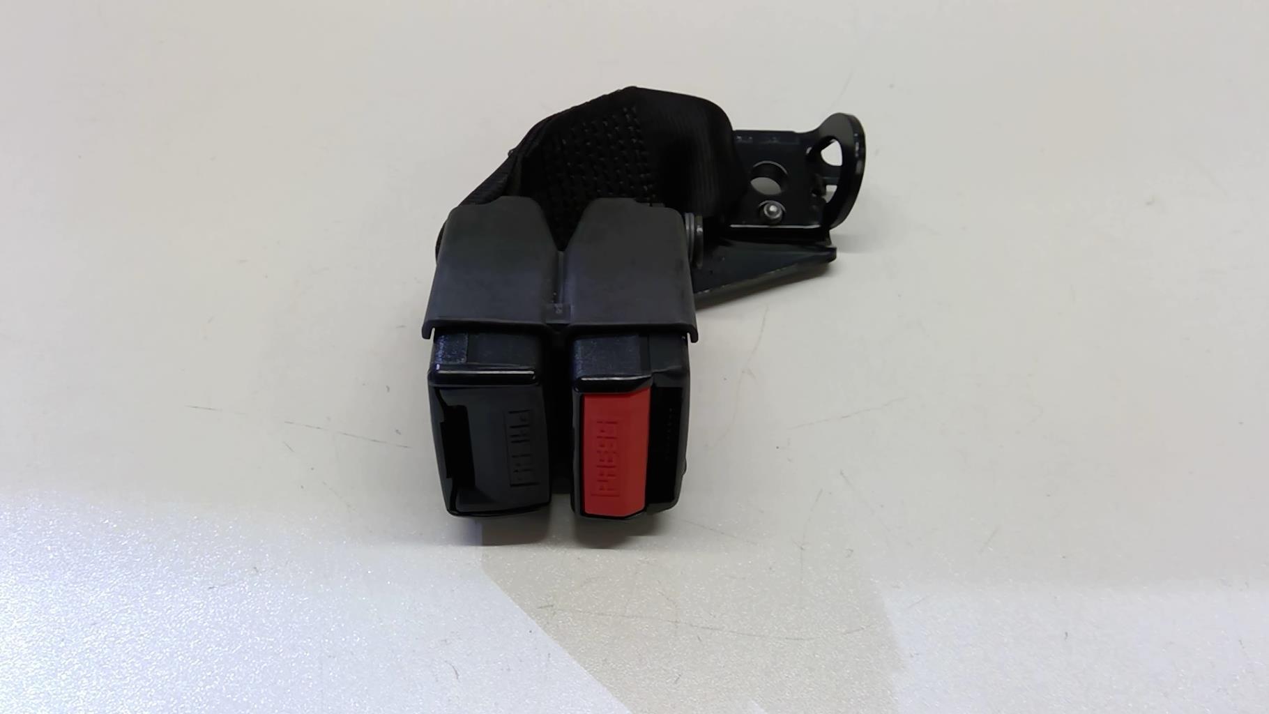 Aggancio cintura sicurezza posteriore destro RENAULT MEGANE 1  - 1
