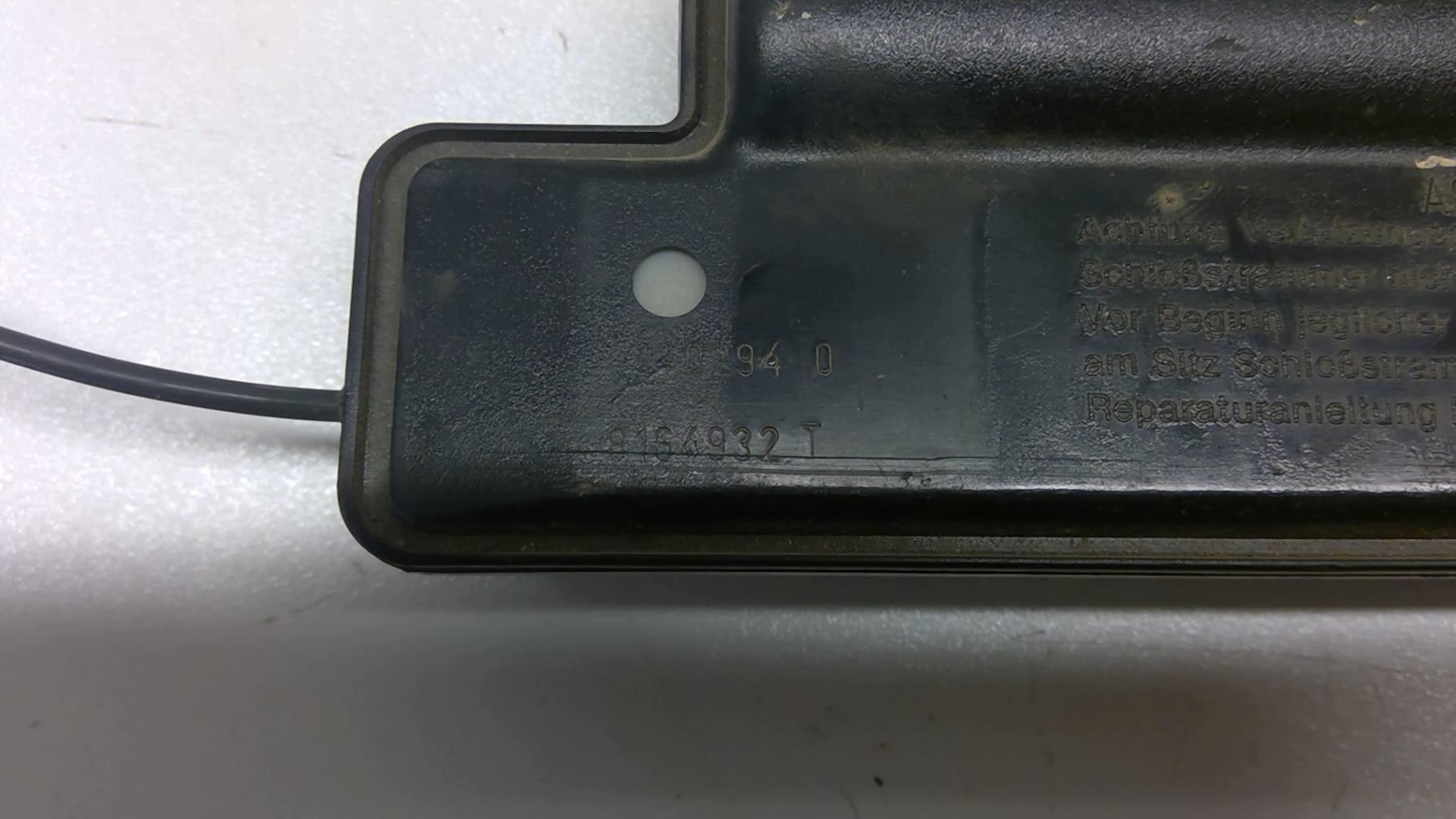 Aggancio cintura sicurezza anteriore destro BMW SERIE 3 E36  - 1