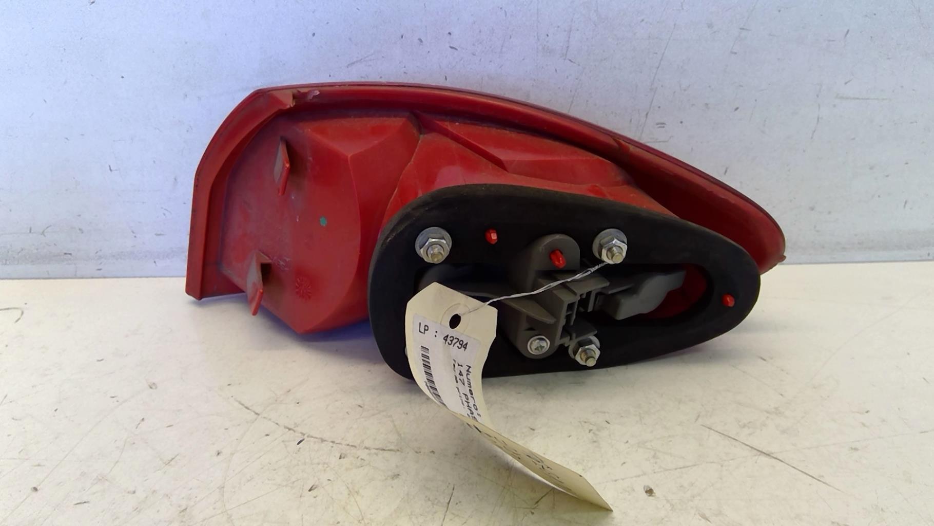 Fanale posteriore principale sinistro (luci) ALFA ROMEO 147 PHASE 2 Diésel - 1