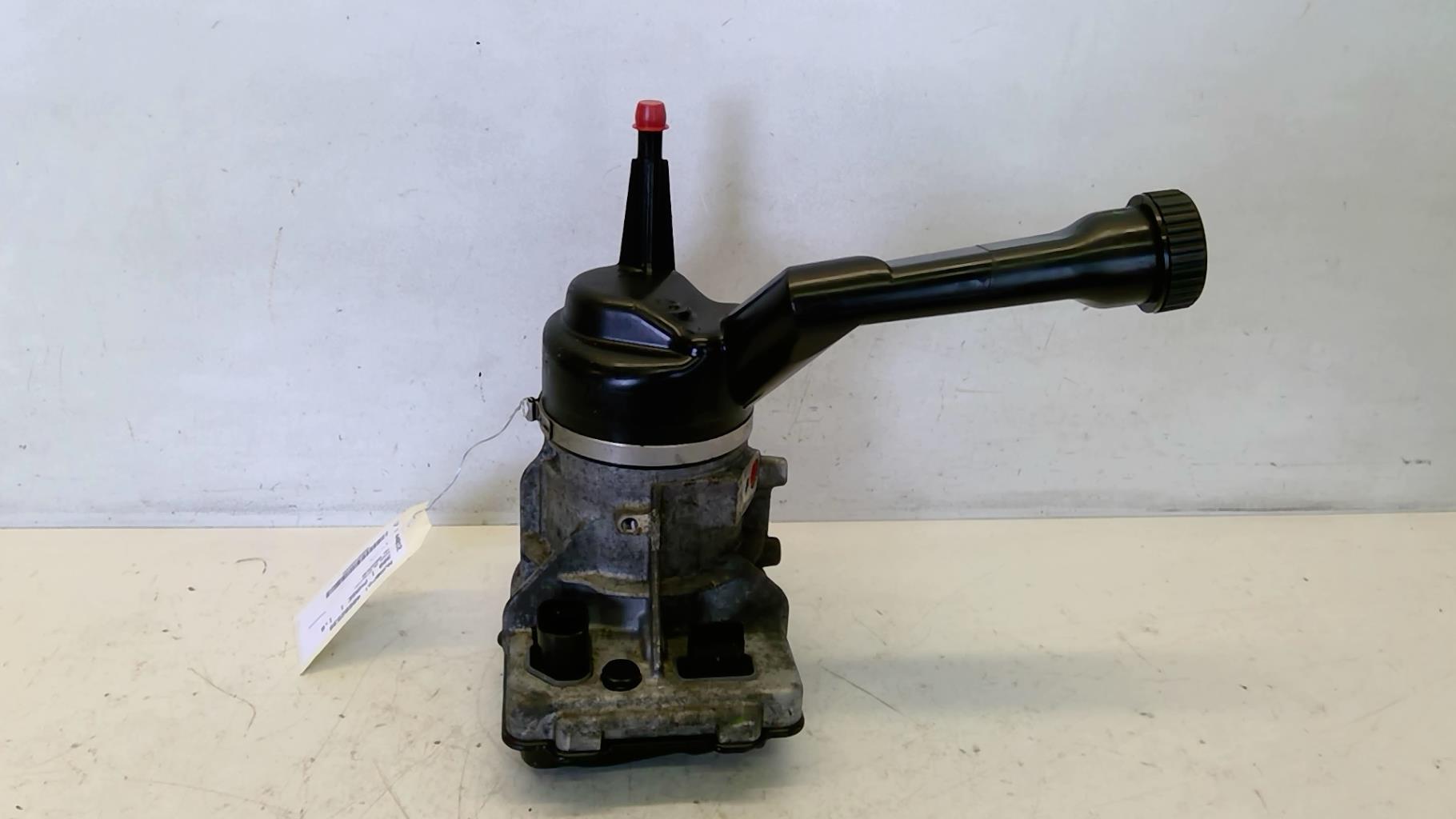 Pompe de direction PEUGEOT 308 1 PHASE 1 Diesel - 1