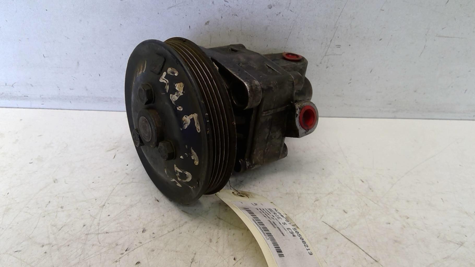 Pompe de direction BMW SERIE 5 E34  - 1