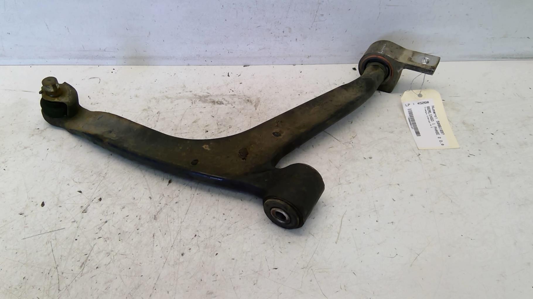 Triangolo inferiore anteriore destro CITROEN BERLINGO 1 PHASE 2 Diésel - 1