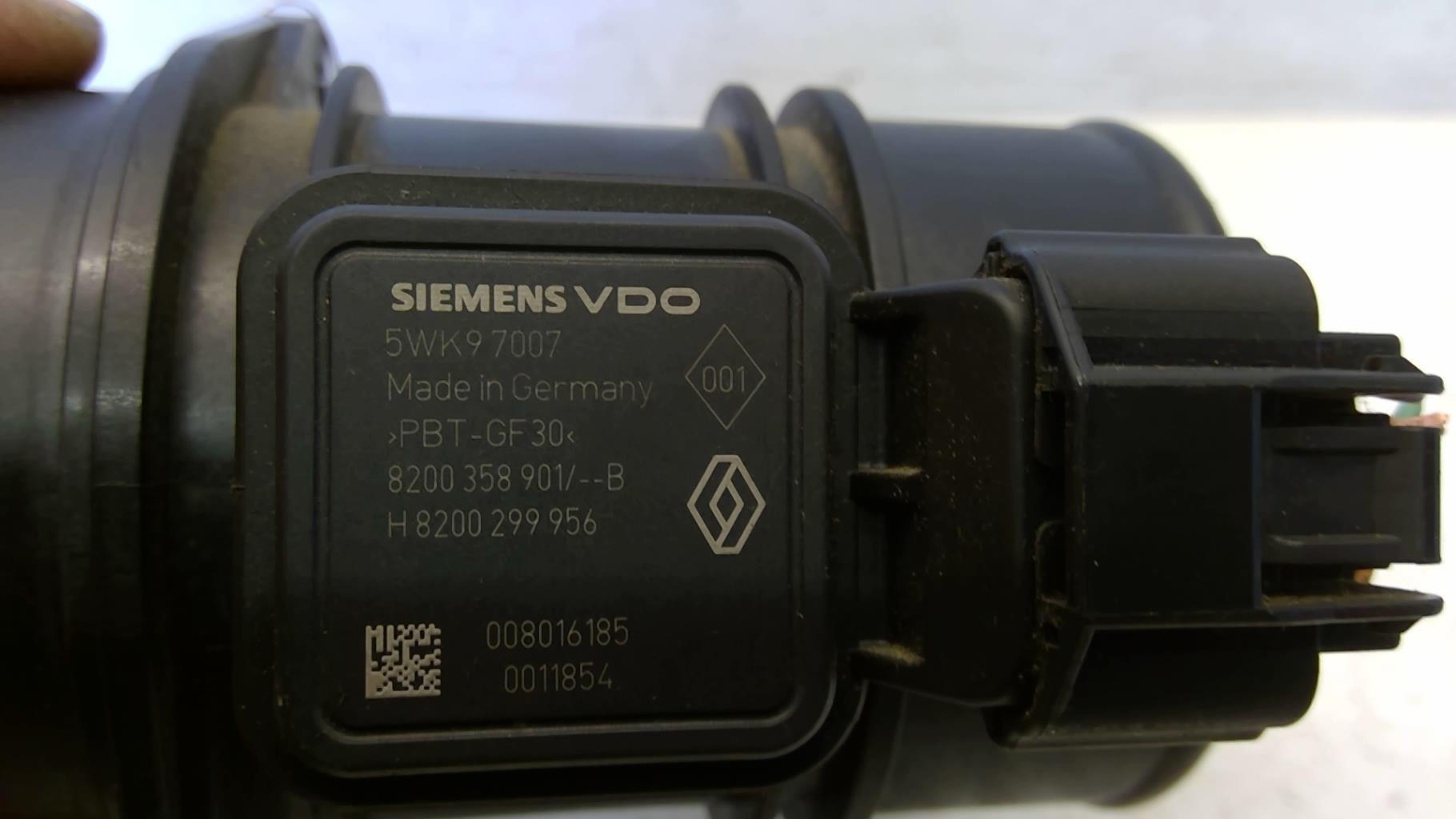 Debitmetre RENAULT CLIO 3 PHASE 1 Diesel - 1