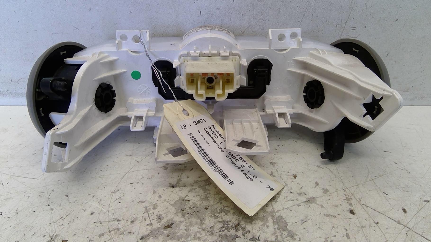 Commande chauffage TOYOTA AYGO 1 PHASE 2 Essence - 1