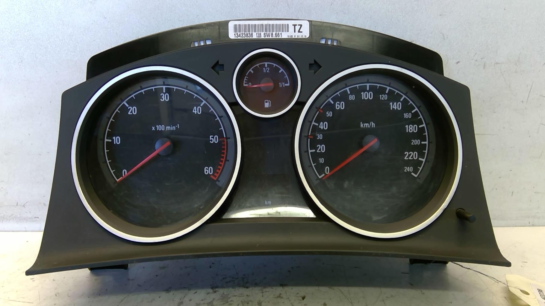 Compteur OPEL ZAFIRA B PHASE 2 Diesel - 1