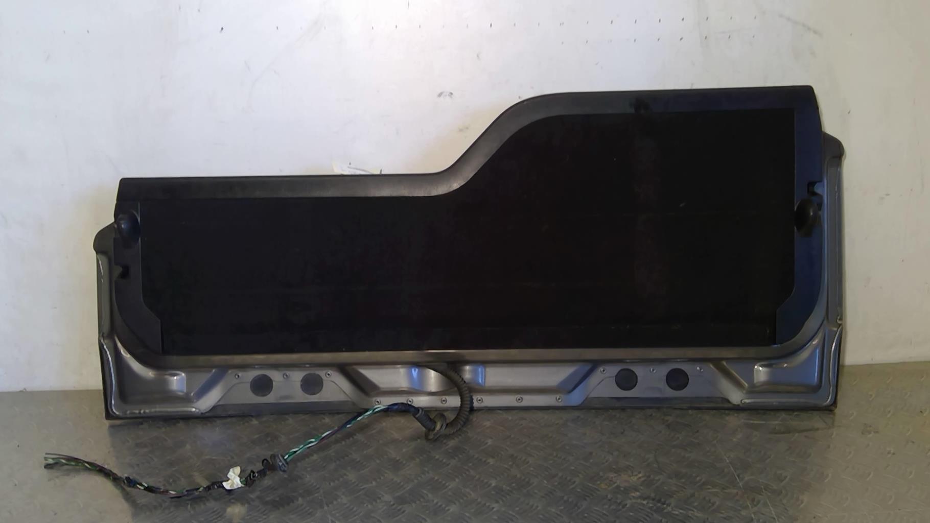 Hayon inferieur LAND ROVER DISCOVERY 3 Diesel - 1
