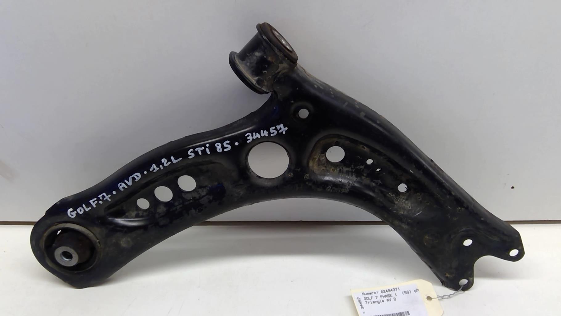 Triangle avant droit VOLKSWAGEN GOLF 7 PHASE 1 Essence - 1