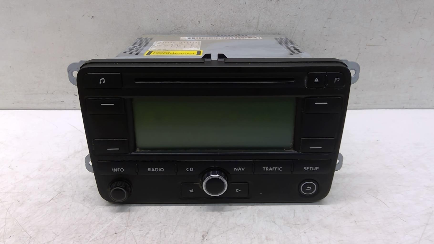 Autoradio VOLKSWAGEN TOURAN 1 PHASE 1 Diésel - 1