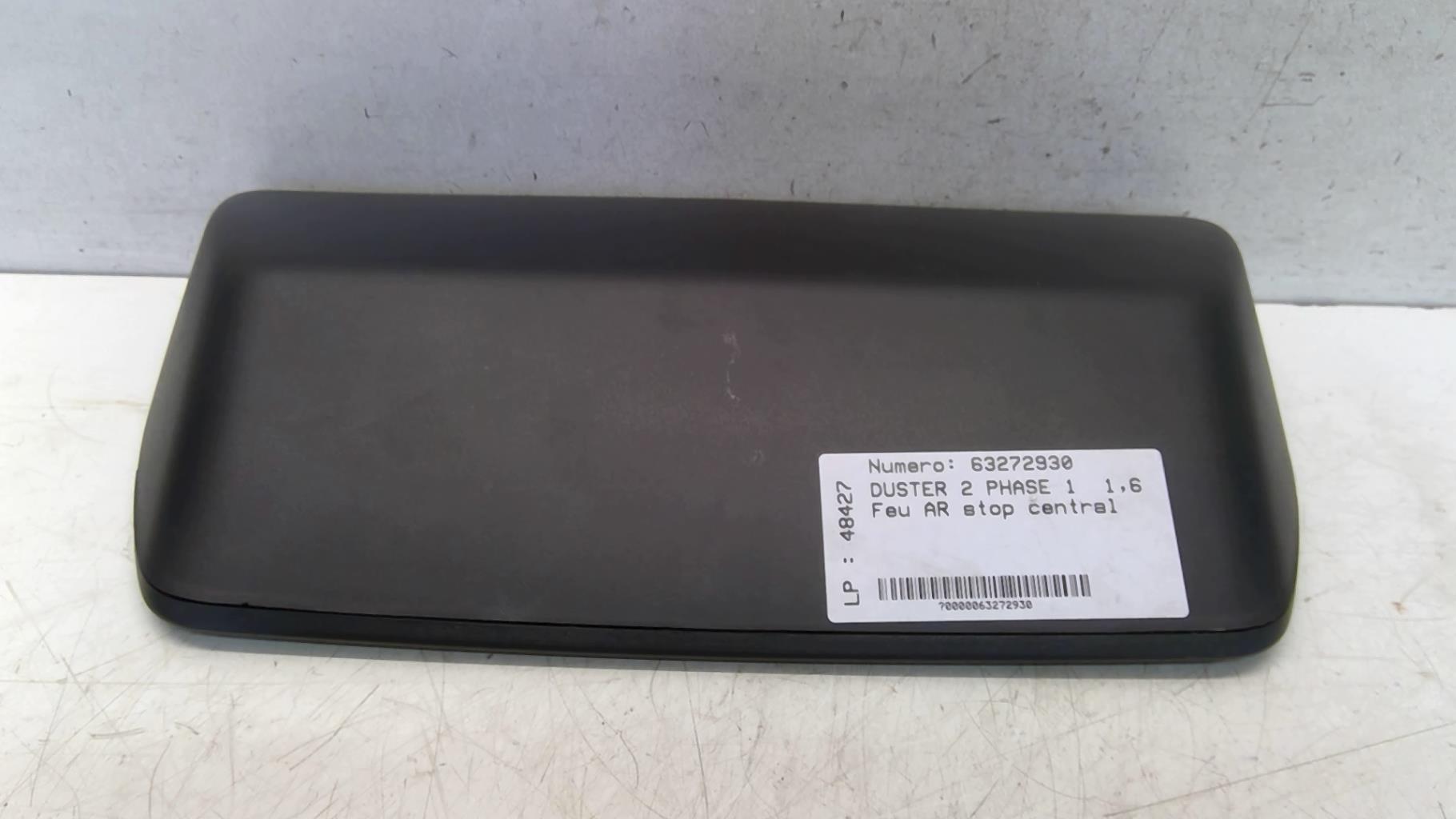 Feu arriere stop central DACIA DUSTER 2 PHASE 1 Essence - 1