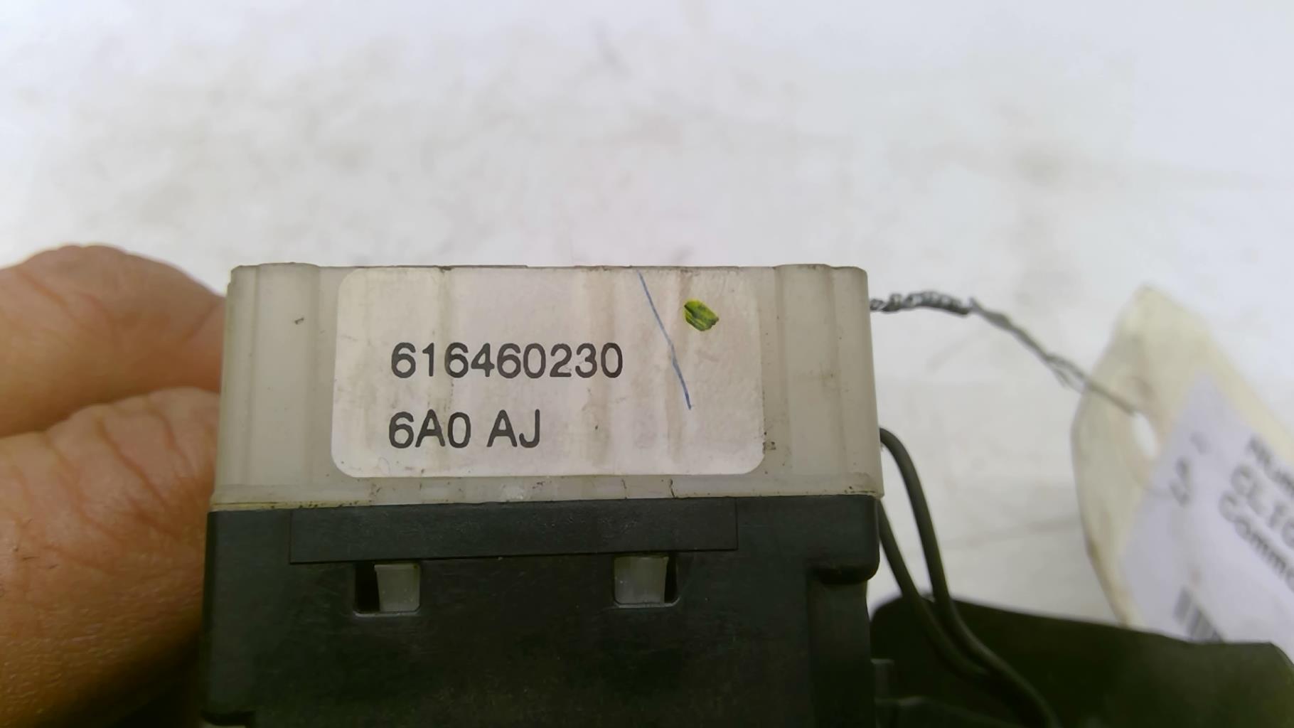 Commodo d'essuie glaces RENAULT CLIO 2 PHASE 2  - 1