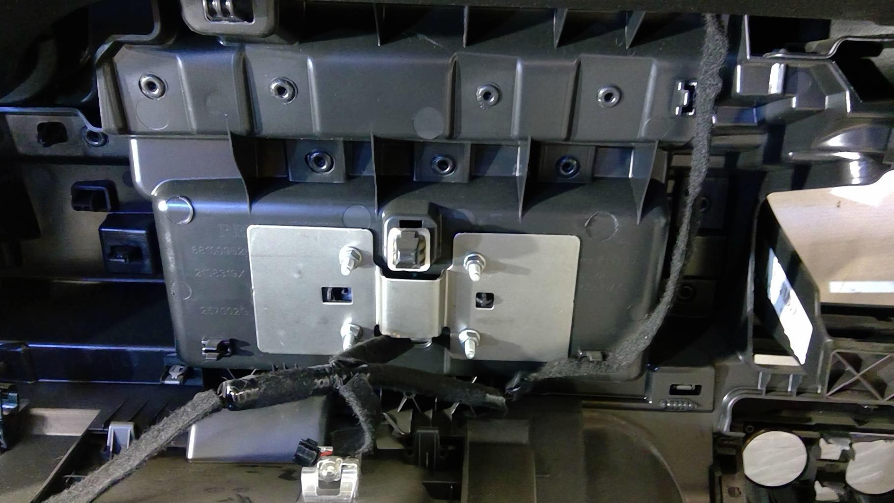 Planche de bord complete DACIA DUSTER 2 PHASE 1 Essence - 1