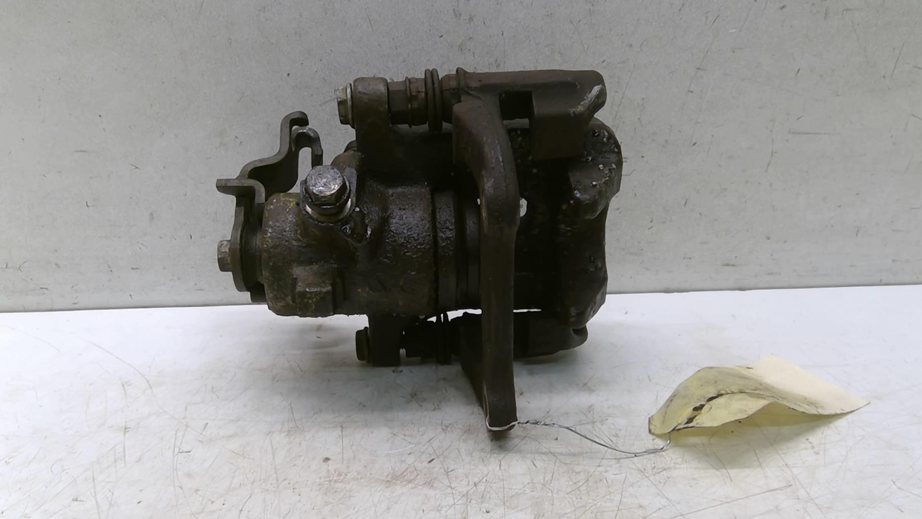Pinza freni posteriore sinistra AUDI A4 2 PHASE 2 Diésel - 1