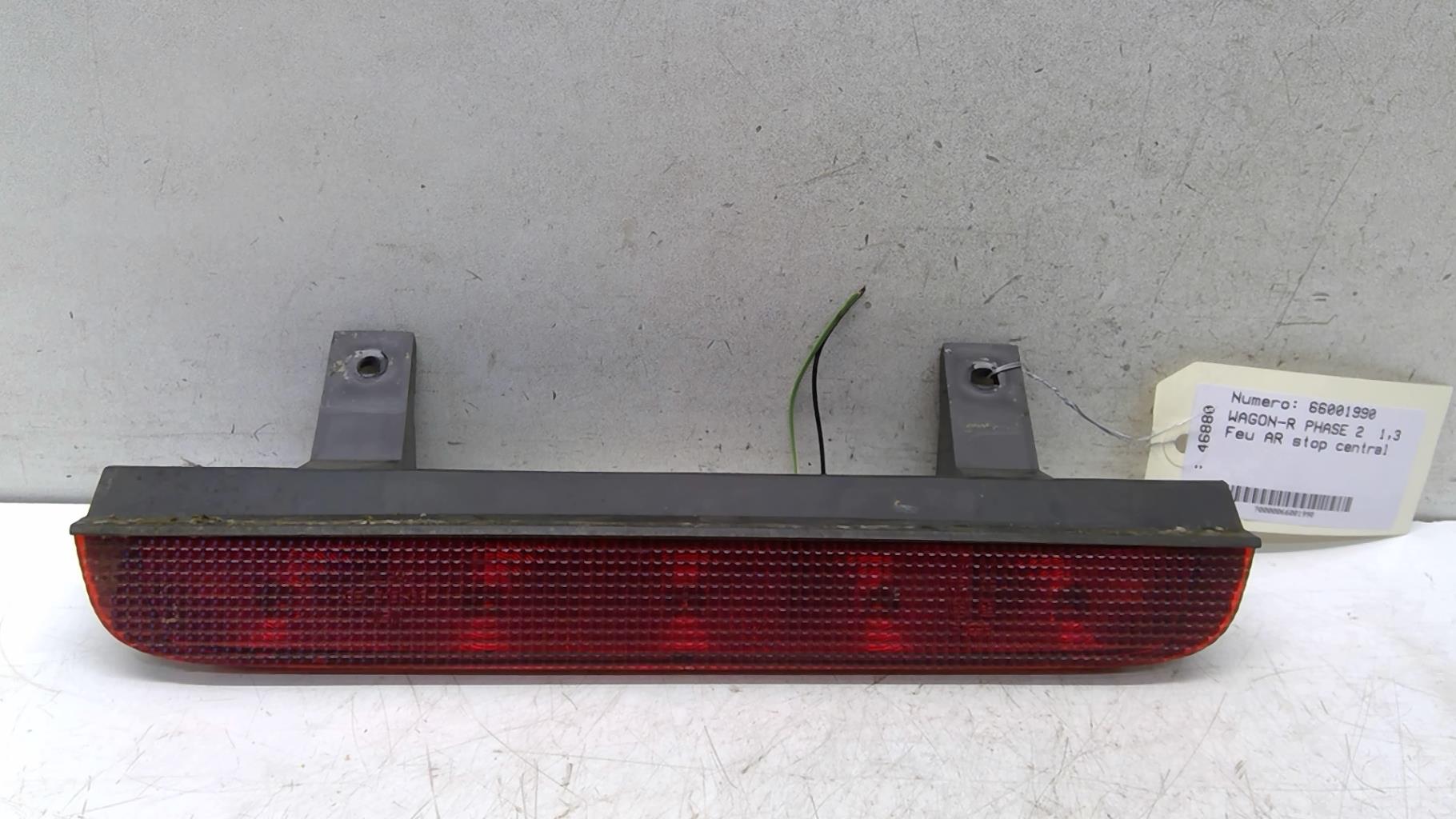 Feu arriere stop central SUZUKI WAGON-R PHASE 2 Essence - 1
