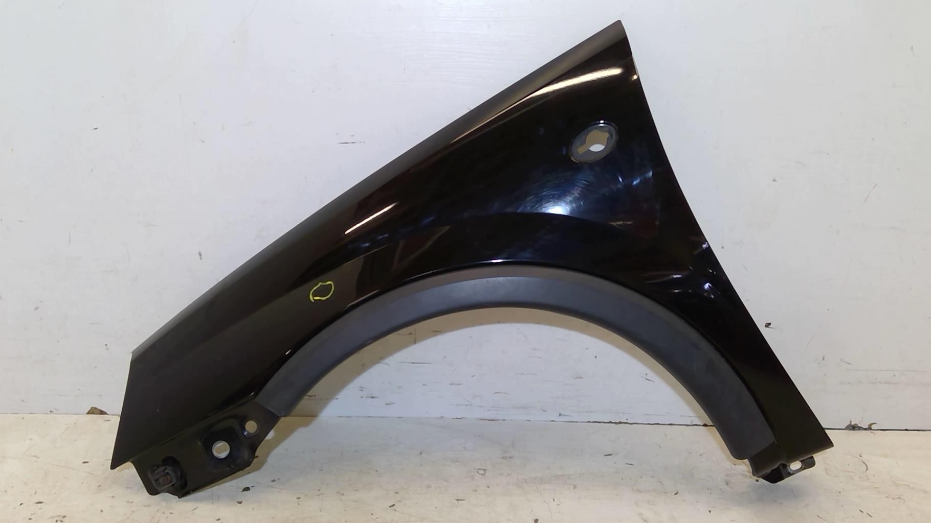 Aile avant gauche OPEL CORSA C PHASE 1 Diesel - 1