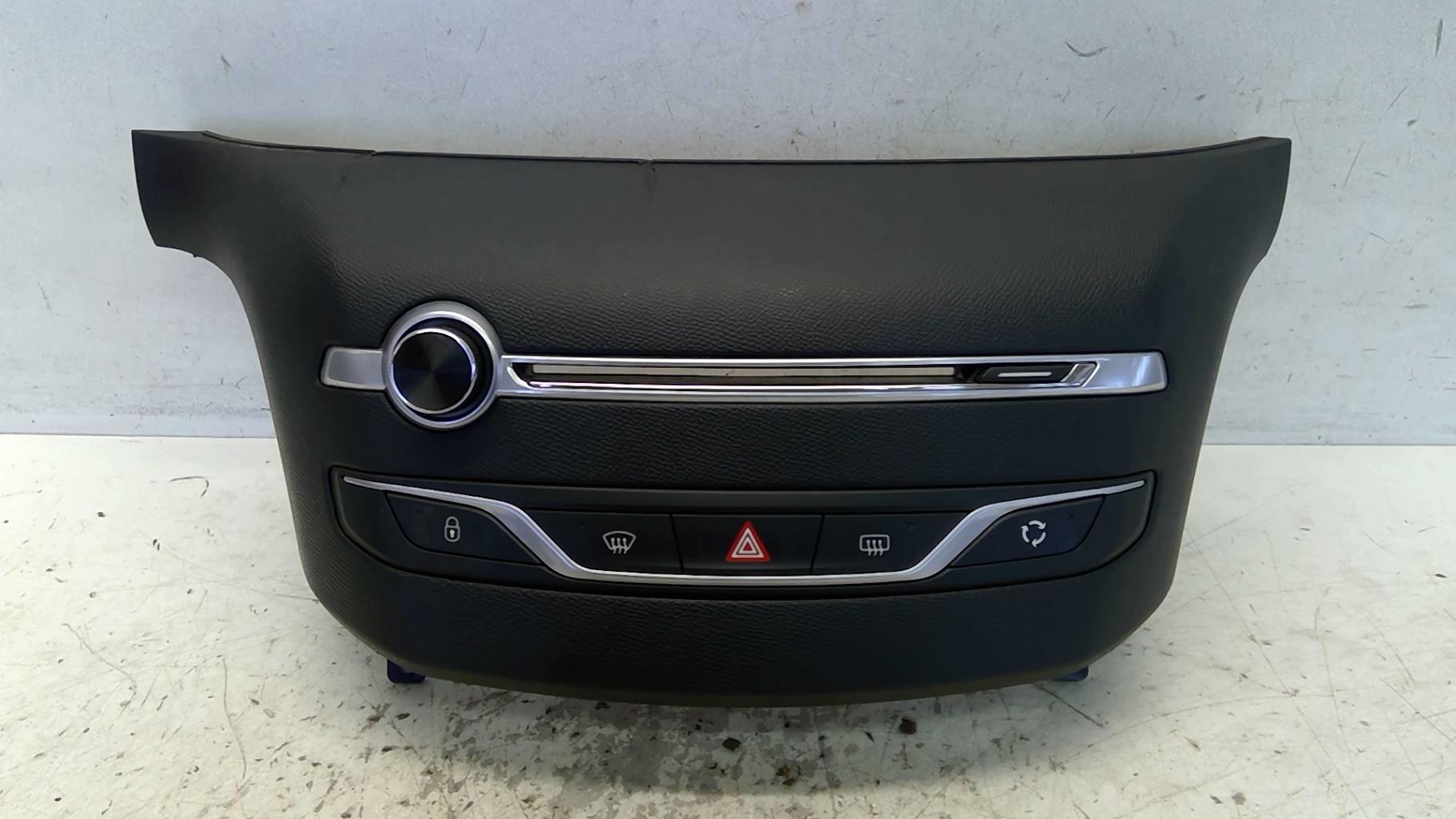 Facade autoradio PEUGEOT 308 2 PHASE 1 Diesel - 1