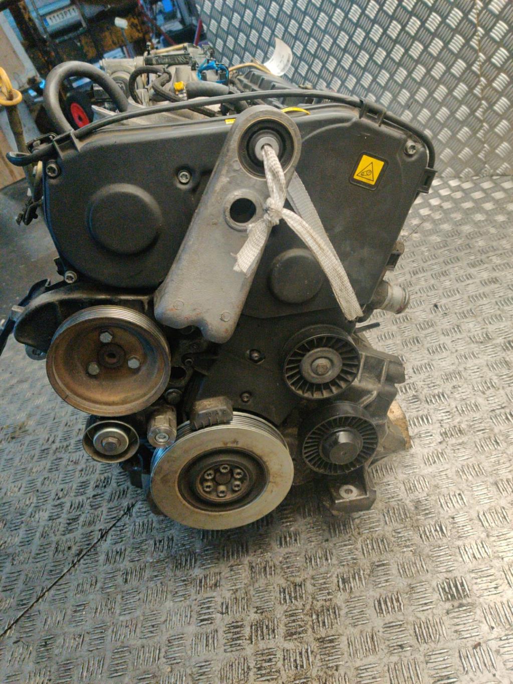 Moteur ALFA ROMEO 166 Diesel - 1