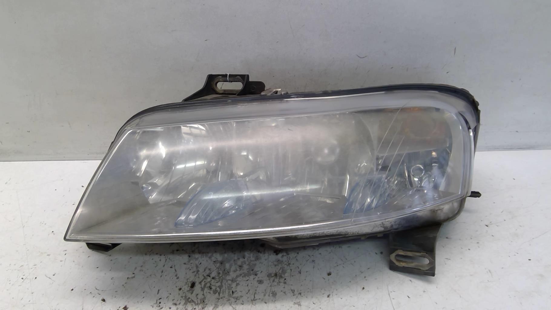 Gruppo ottico anteriore principale sinistro (luci)(faro) FIAT STILO BREAK Diésel - 1