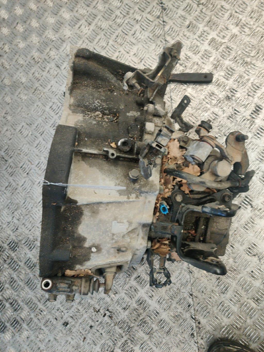 Boite de vitesses NISSAN X-TRAIL 1 PHASE 2 Diesel - 1