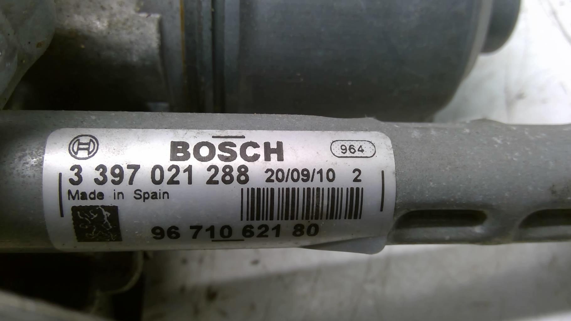Motore tergicristallo anteriore sinistro PEUGEOT 5008 1 PHASE 1 Diésel - 1