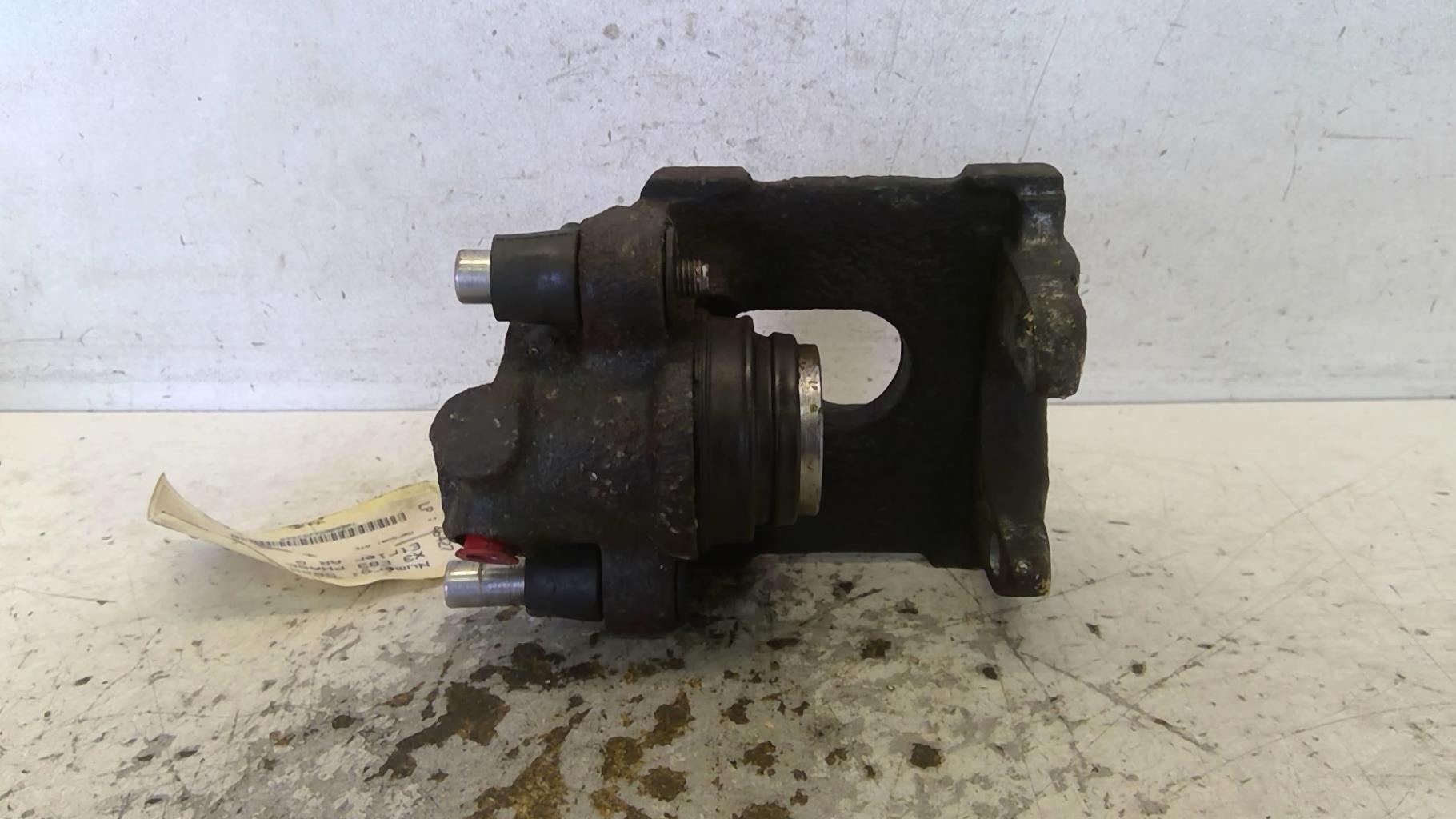 Pinza freni posteriore sinistra BMW X3 E83 PHASE 2 Diésel - 1