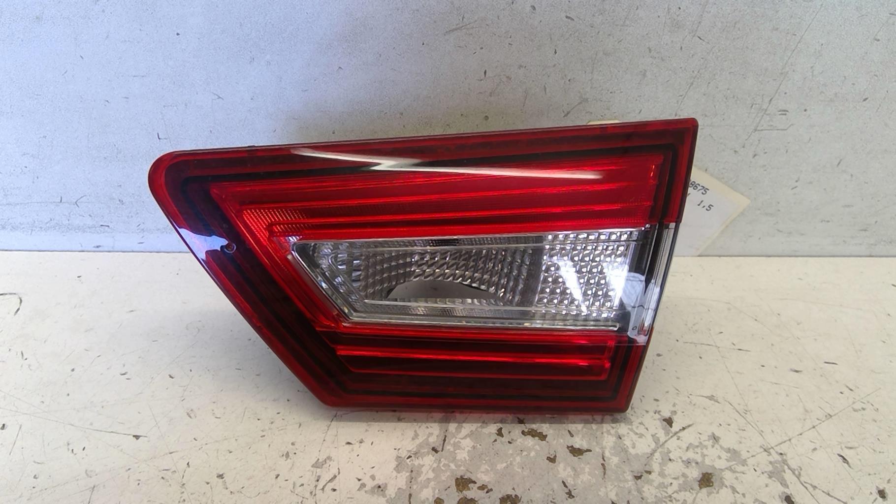 Feu arriere secondaire droit (feux) RENAULT CLIO 4 PHASE 1 Diesel - 1