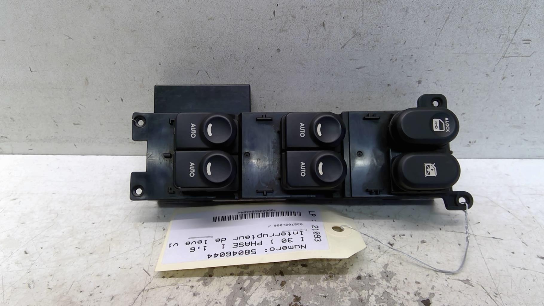 Interruttore lavacristalli anteriore sinistro HYUNDAI I 30 1 PHASE 1 Diésel - 1