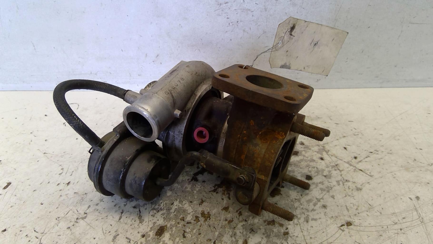 Turbo HYUNDAI TRAJET Diesel - 1