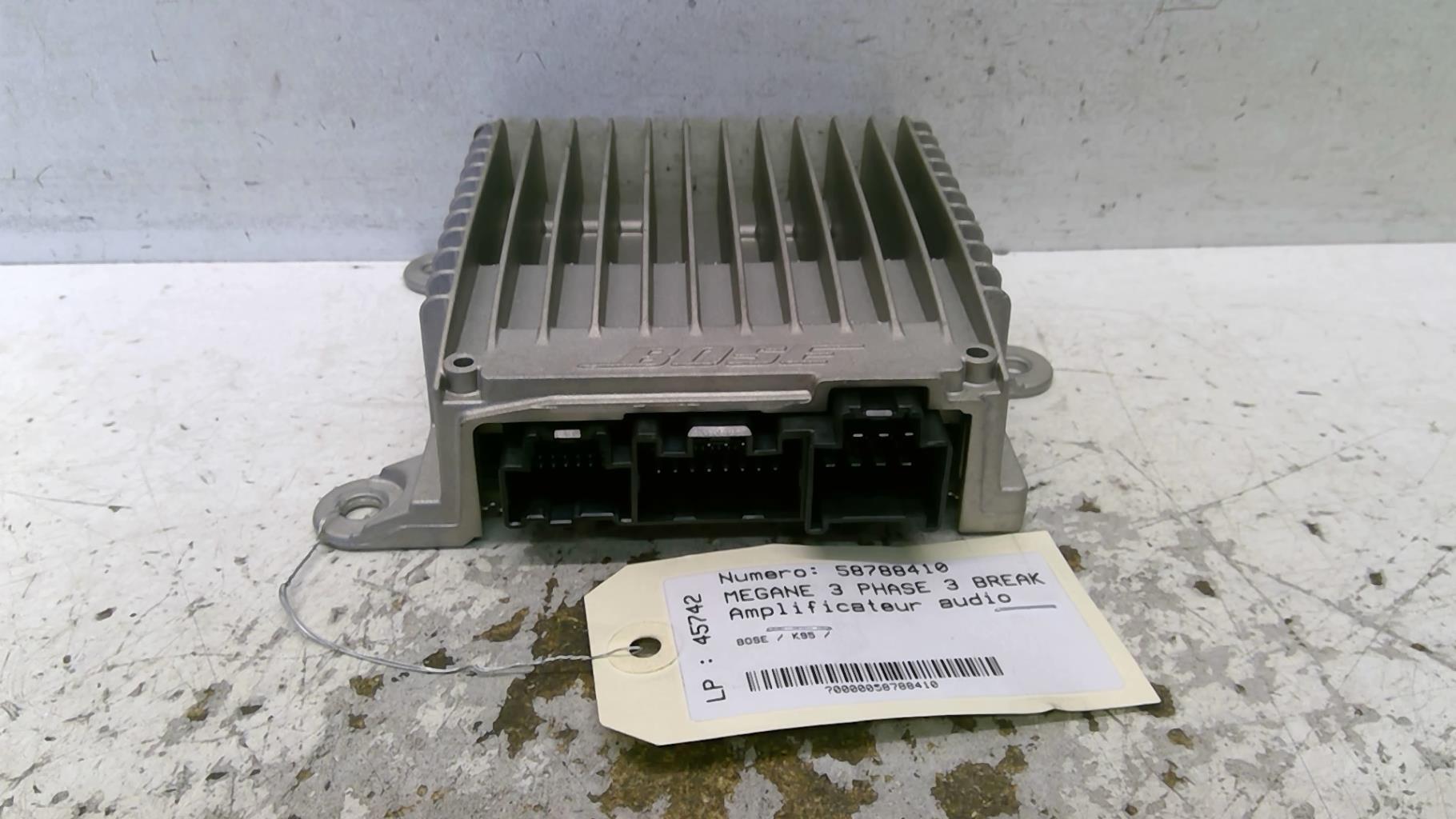 Amplificatore audio RENAULT MEGANE 3 PHASE 3 BREAK Diésel - 1