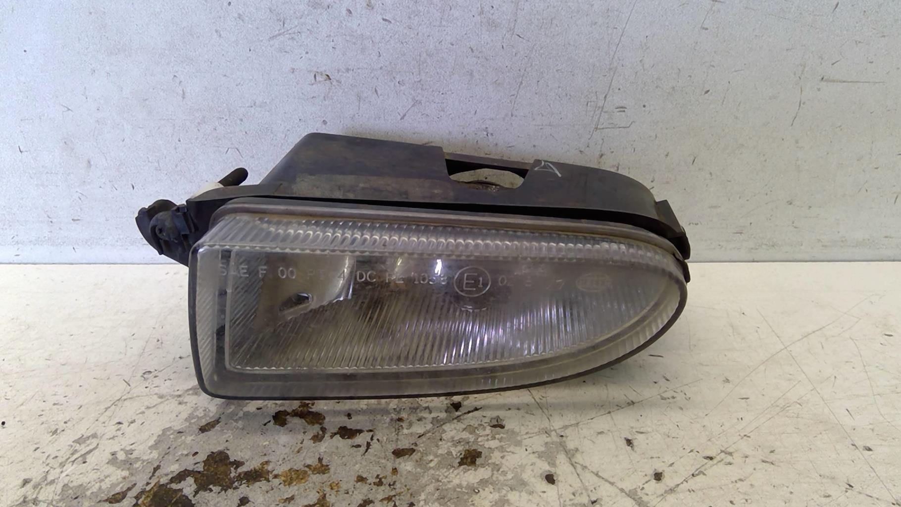 Fendinebbia sinistro (luce) CHRYSLER PT CRUISER PHASE 1 BREAK Diésel - 1