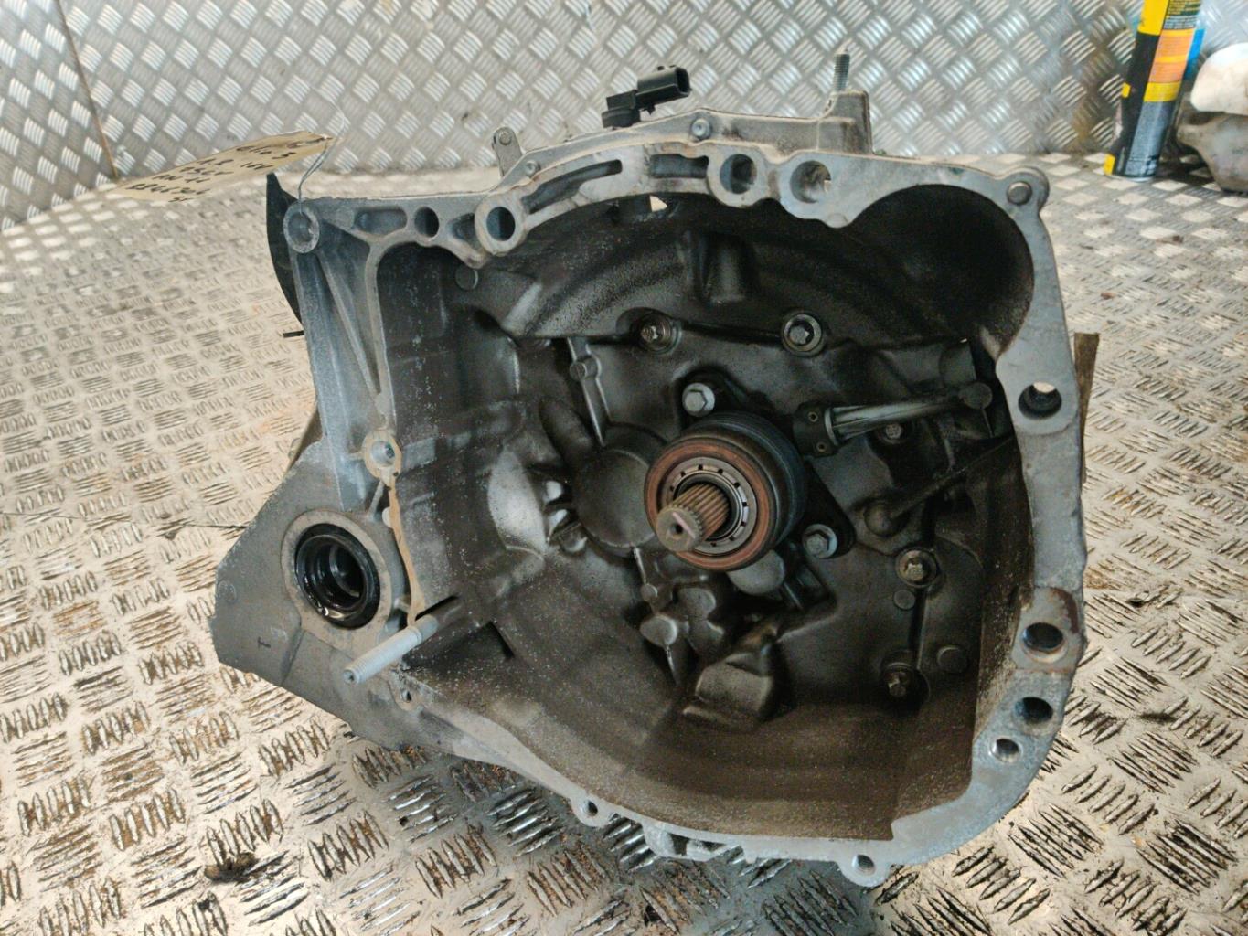 Boite de vitesses RENAULT CLIO 3 PHASE 2 Essence - 1