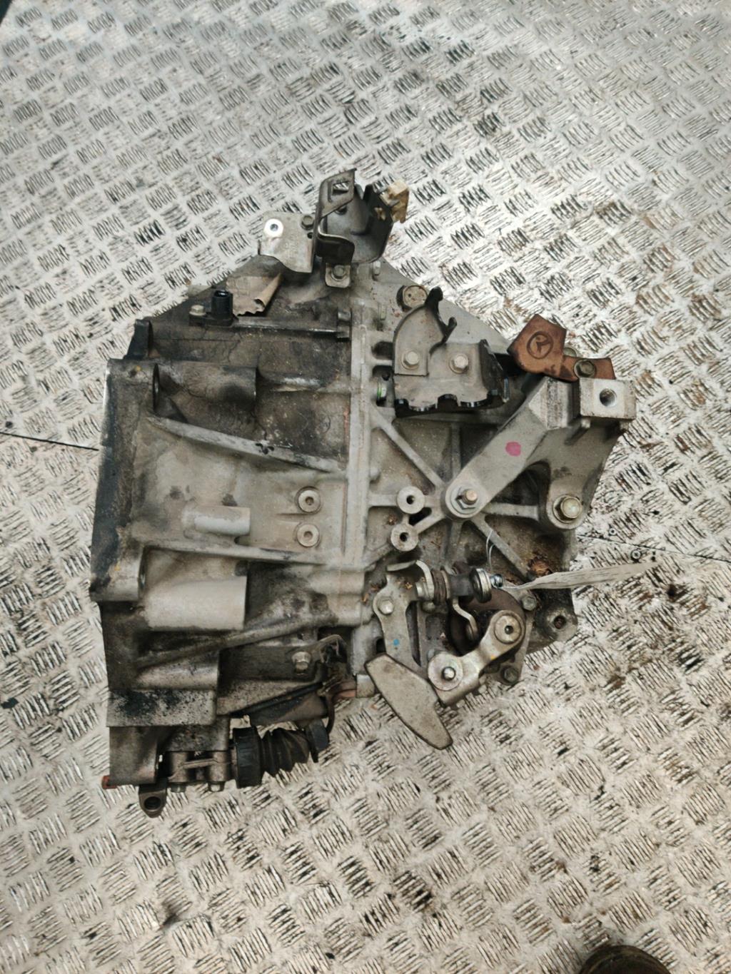 Boite de vitesses MAZDA 5 1 PHASE 2 Diesel - 1