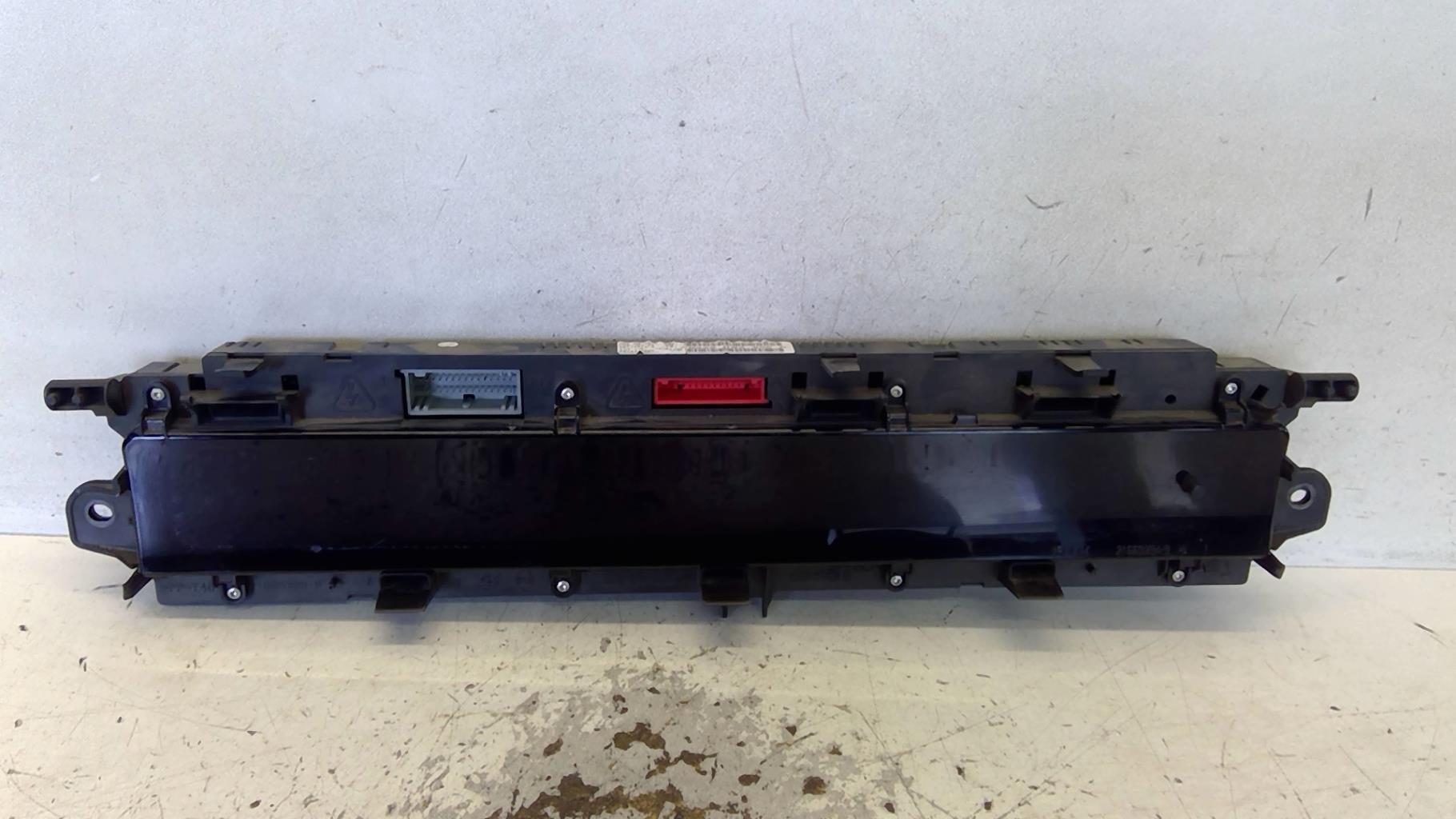 Compteur RENAULT SCENIC 2 PHASE 2 Diesel - 1